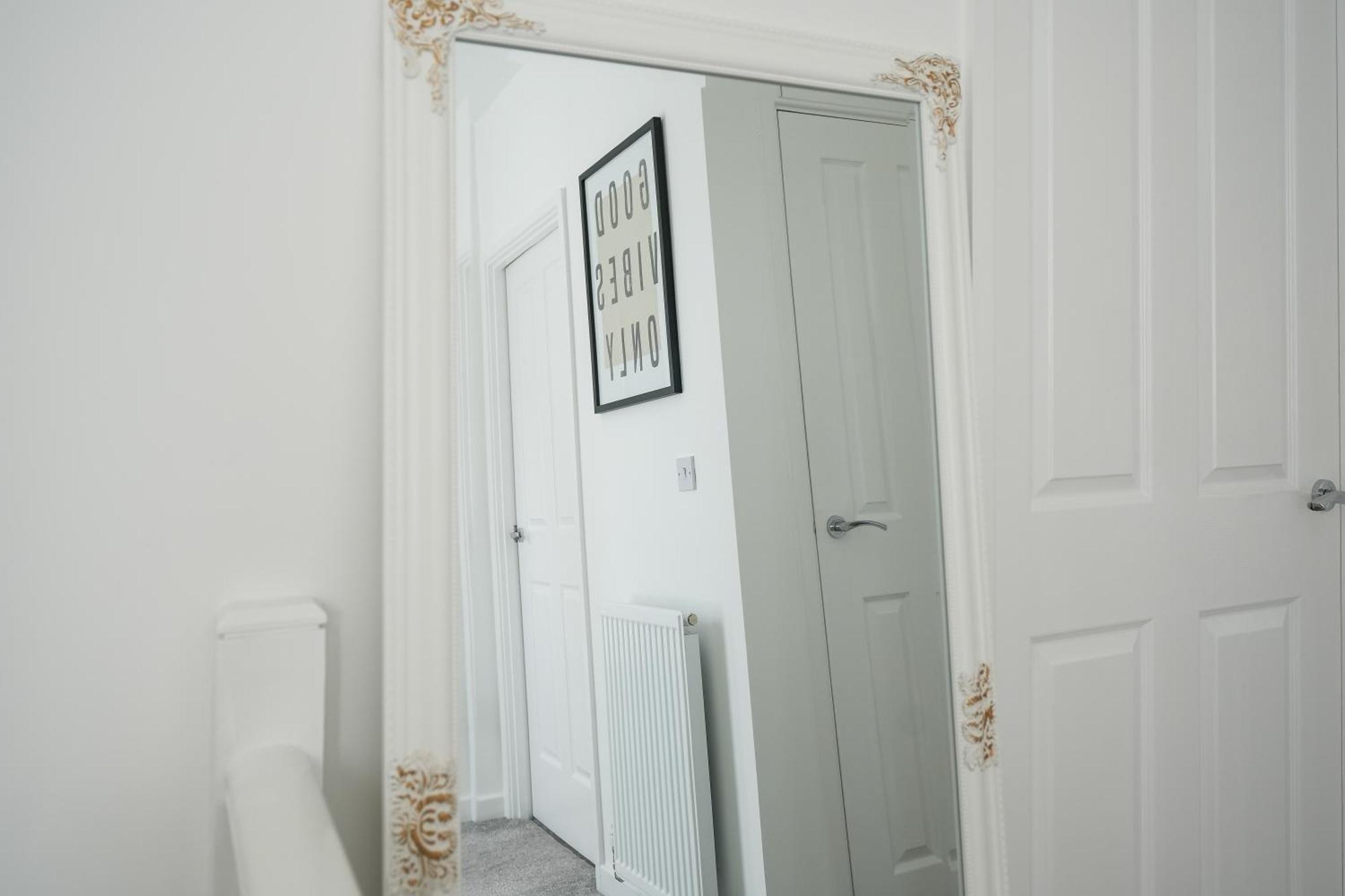 Mersey Way, Spacious 3 Bed Home, Close To Sheffield City Centre & Free Driveway Parking - Perfect For Workers, Groups & Families - Hosted By Stay Host Save Buitenkant foto