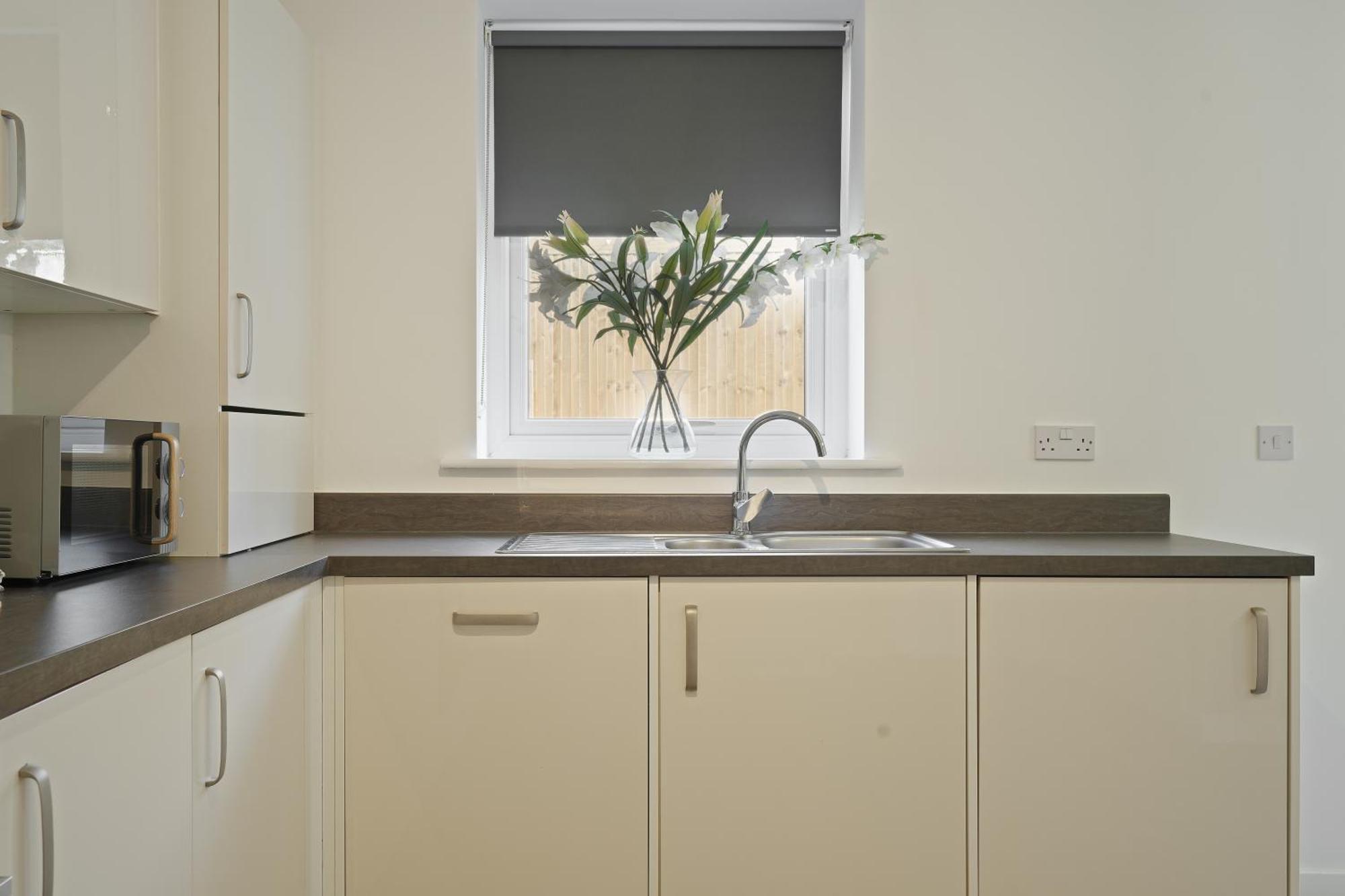 Mersey Way, Spacious 3 Bed Home, Close To Sheffield City Centre & Free Driveway Parking - Perfect For Workers, Groups & Families - Hosted By Stay Host Save Buitenkant foto
